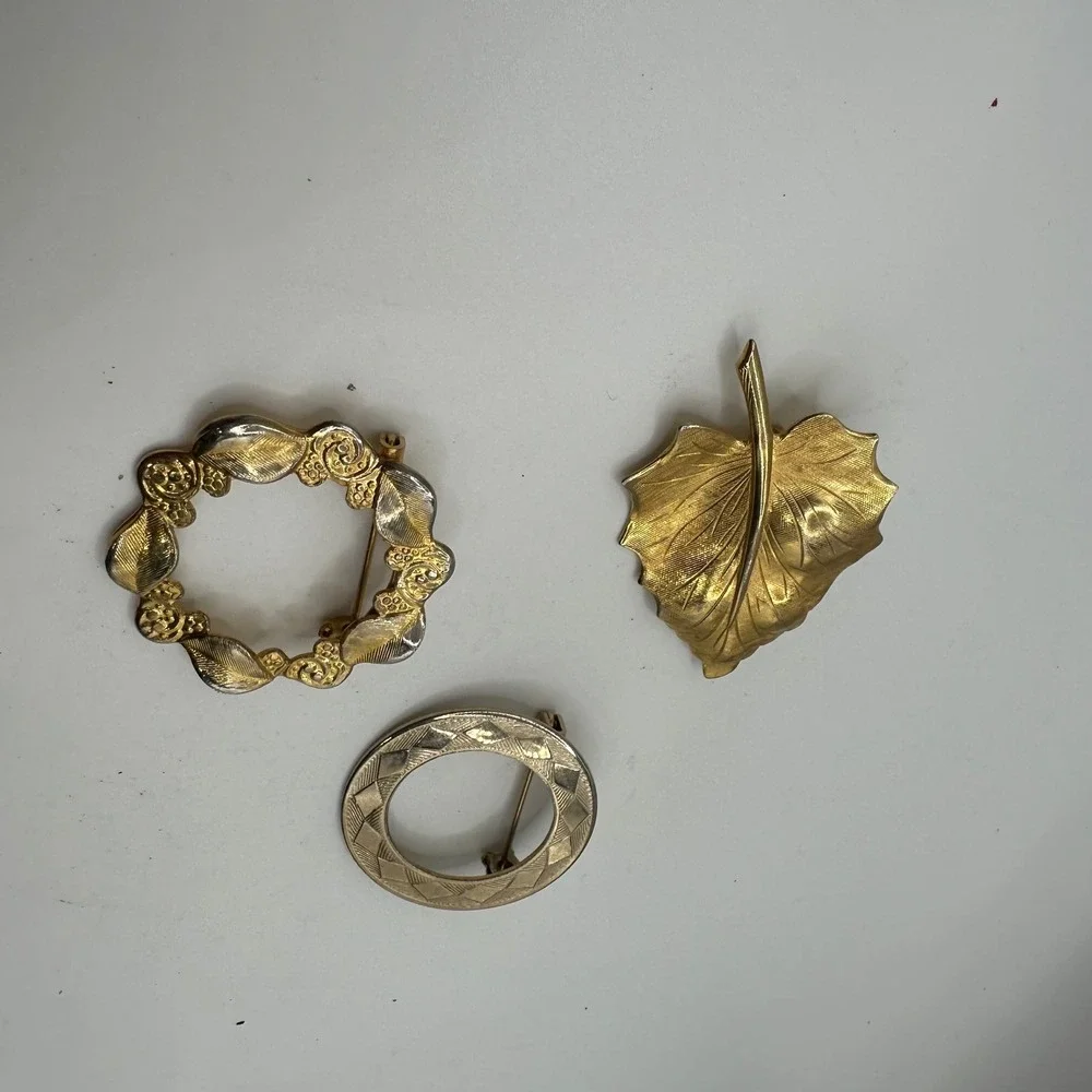 VTG MCM Brooch Lot 3 Gold Tone Leaf Geometric Circle Floral Wreath Pins Coquette